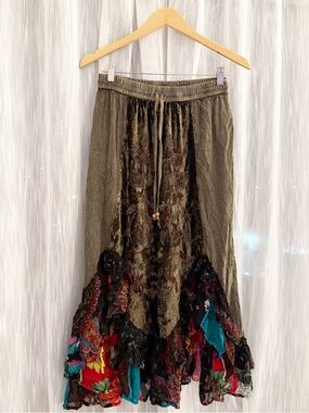 ✨ NWT Young Threads Boho Embroidered Maxi Skirt | Olive/Taupe | S/M